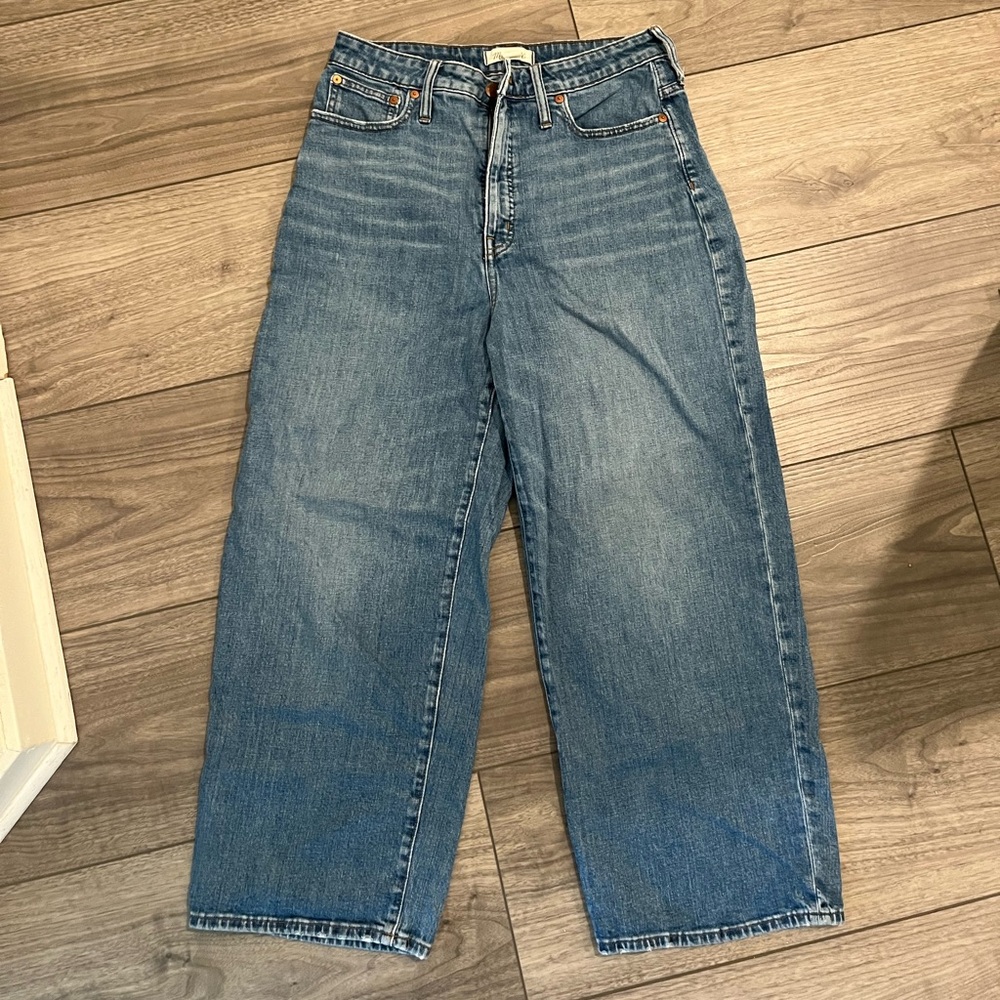Madewell curvy slim wide leg jeans size 30